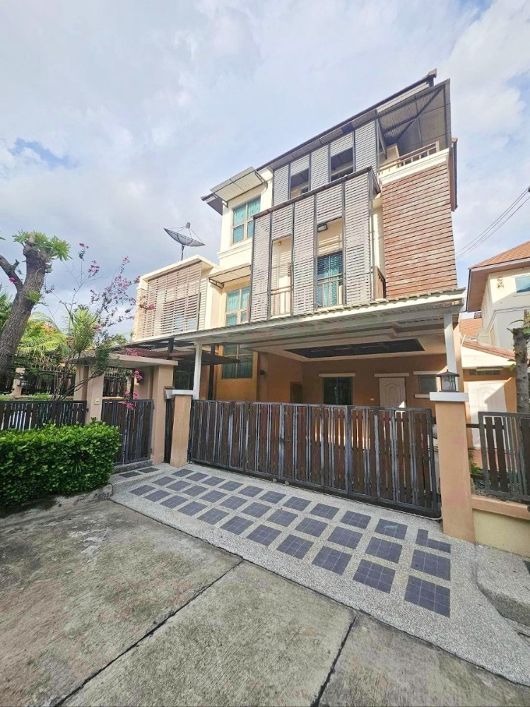 For SaleHouseRama5, Ratchapruek, Bangkruai : For sale: 3-story detached house, Nonsi Regent Ratchaphruek, 71 sqw., 4 bedrooms, 5 bathrooms, corner unit, close to Central Westville.