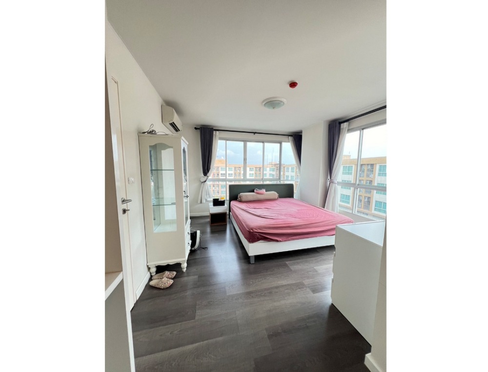 For SaleCondoRayong : Call : 065-661-5169 For Sale D Condo Nakorn Rayong @Saeng Chan Beach, 60 sq.m 2 Beds 2 Baths 8th floor Pool View Corner Unit, Tower A, Fully furnished, Ready to move in