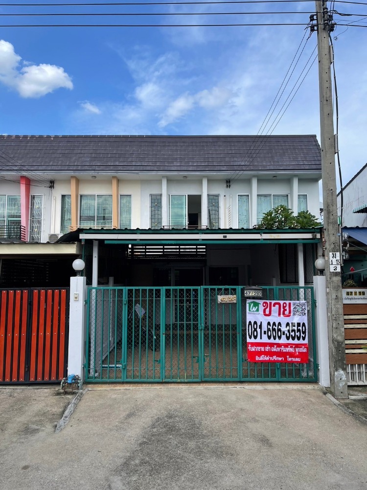 For SaleTownhouseKaset Nawamin,Ladplakao : Townhouse for sale, 25.6 sq.wa., Nawamin 42, already extended, good condition, ready to move in, suitable for business, opposite Chocolate Ville.