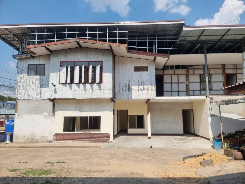 For SaleBusinesses for saleUbon Ratchathani : Urgent sale house with land Mueang Ubon Ratchathani District Ubon Ratchathani Province