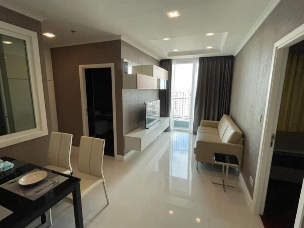 For RentCondoSamut Prakan,Samrong : 2 bedroom luxury condo for rent.