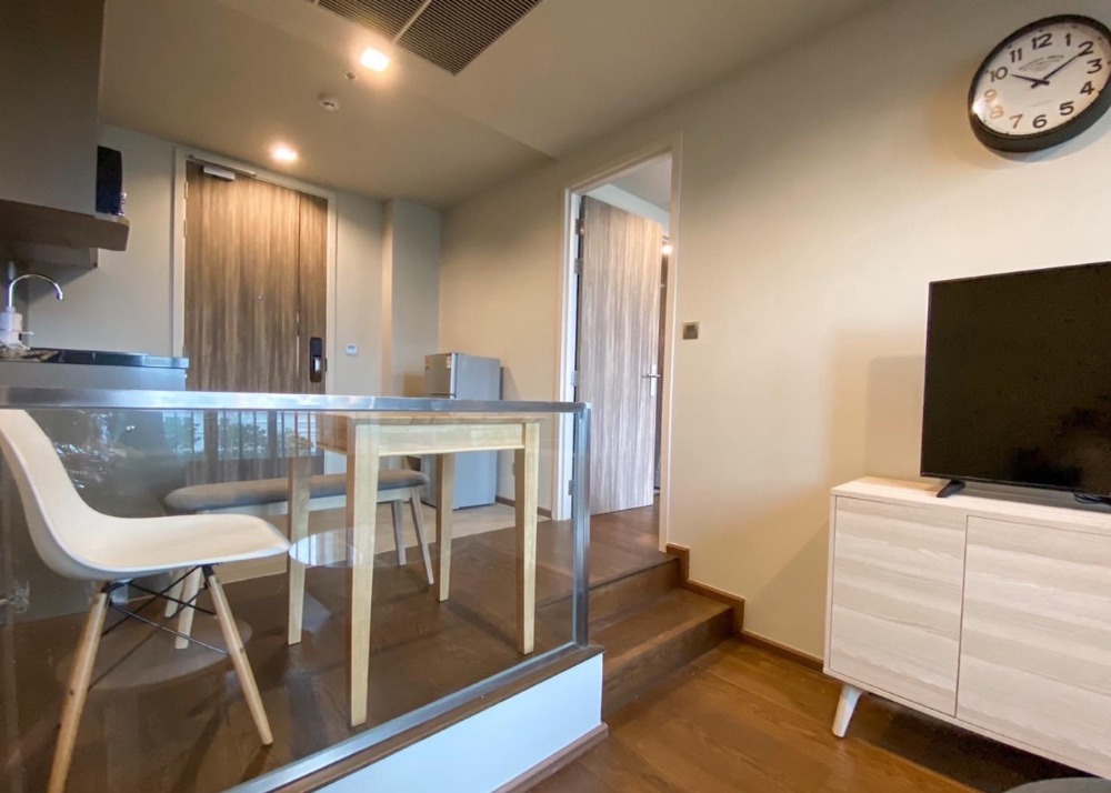 For RentCondoSukhumvit, Asoke, Thonglor : Want to live in a new building in Soi Sukhumvit 36 ​​with a chic central area? At a price of 26k per month, this room is required only.