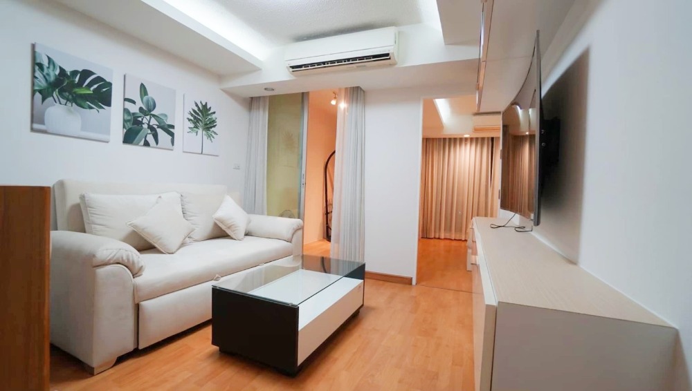 For SaleCondoOnnut, Udomsuk : For sale: Waterford Sukhumvit 50 condominium, 8th floor, 57 sqm., newly renovated.