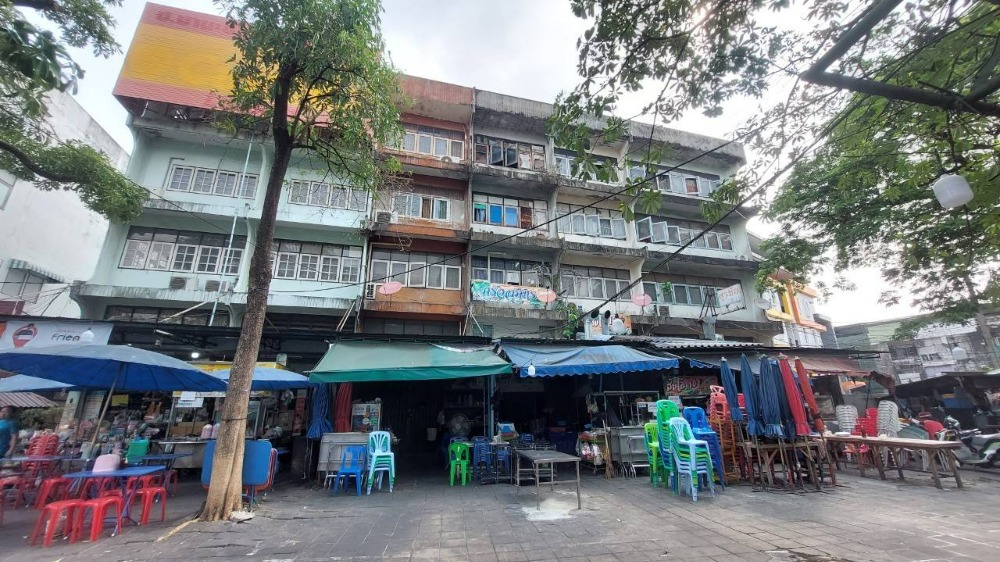 For SaleShophouseSukhumvit, Asoke, Thonglor : Commercial building for sale, 4.5 floors, suitable for trading, Soi Ekkamai 30 (N.563)