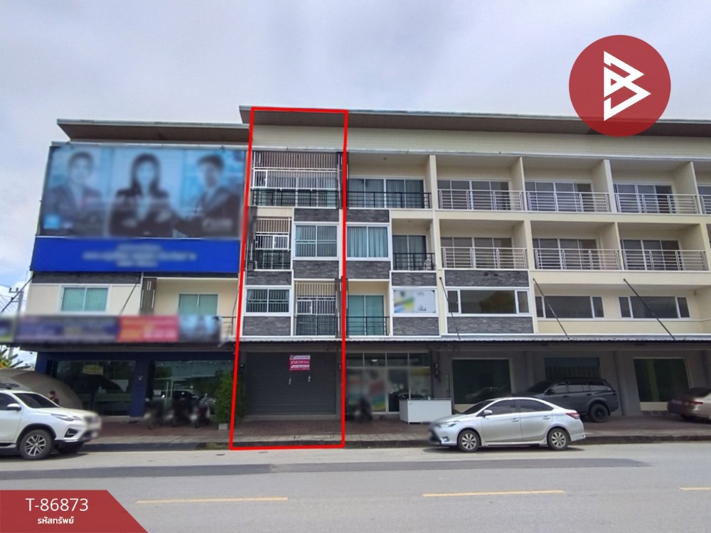 For SaleShophouseChanthaburi : 4-story commercial building for sale, Phaendinthong Village, Chanthaburi.