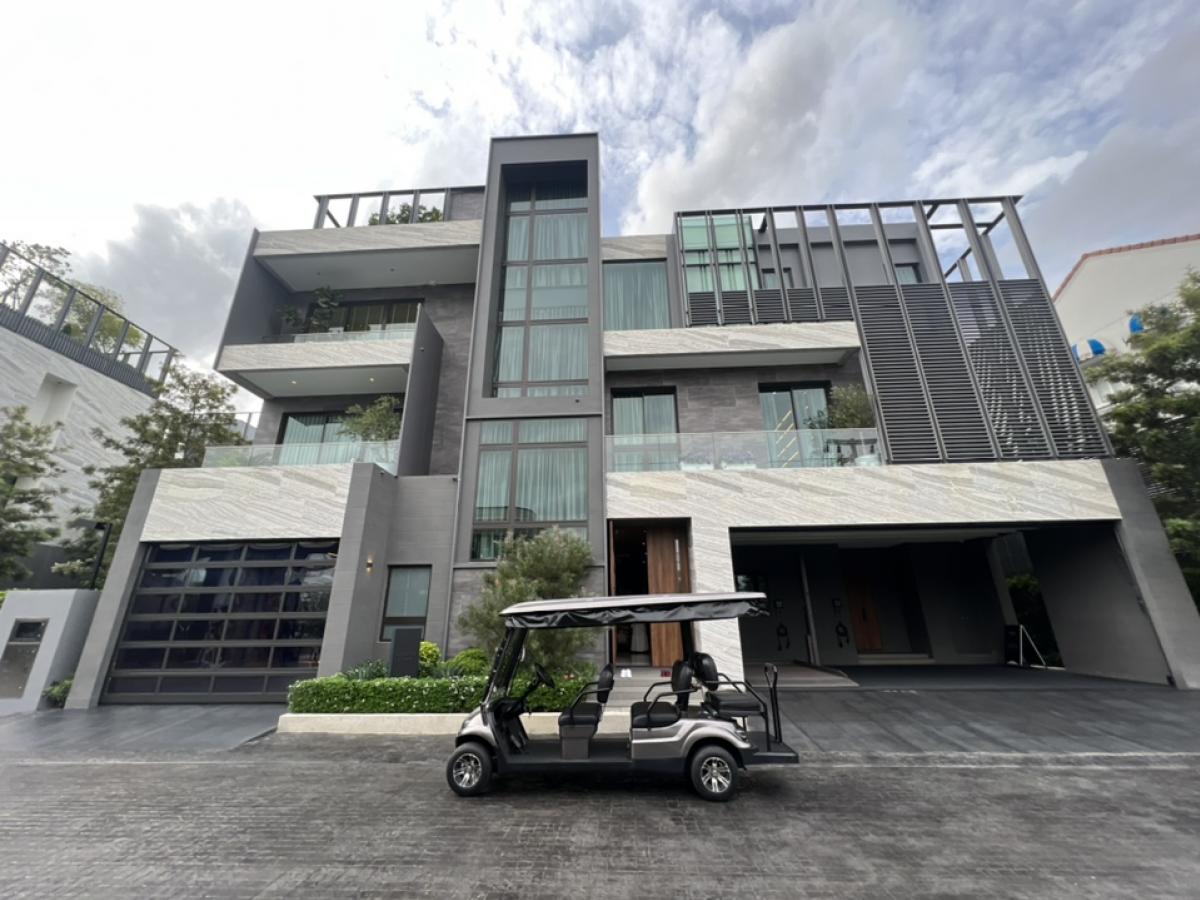 For SaleHouseYothinpattana,CDC : Selling : Ultra Luxury House with Private Pool in Ramintra , 4 Beds 6 Bath , 106 sqw , 850 sqm 🔥🔥Selling Price : 160,000,000 THB  🔥🔥#superluxuryhousebkk#Ultraluxurycondo #luxuryhousebangkok #superluxurycondoforsale #realestateagent #realestatetha