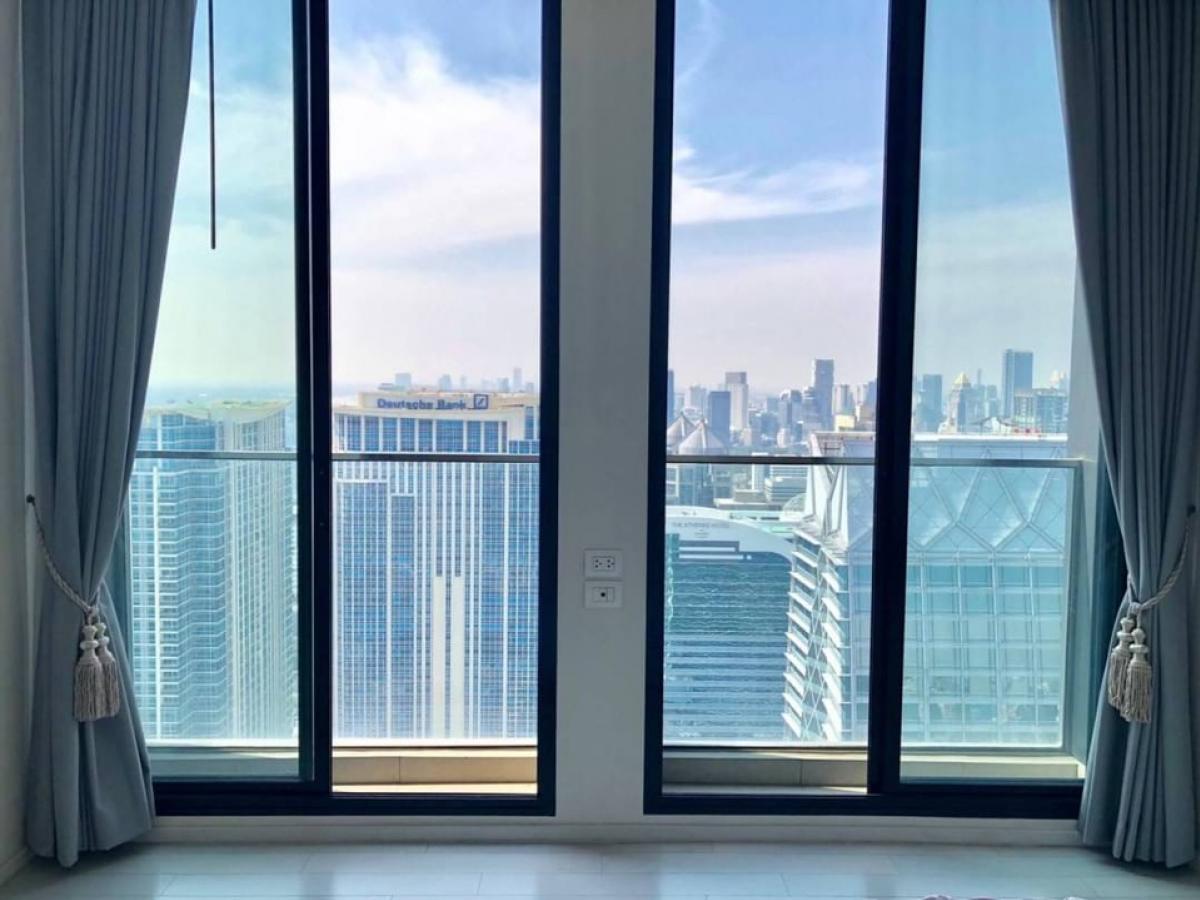 For RentCondoWitthayu, Chidlom, Langsuan, Ploenchit : ❖ Rare Unit ❖ Tower C, 40up Floor, Type A06 | 1 Bedroom 59.73 sq.m. | Condo skywalk connect to BTS ploenchit and Central Embassy.