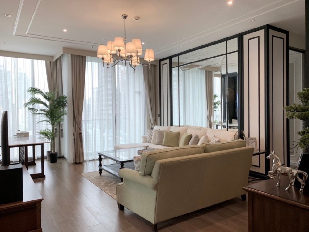 For SaleCondoSukhumvit, Asoke, Thonglor : Best price!! Condo feel at home Quiet in the heart of Phrom Phong The room is fully decorated, very beautiful ✨KRAAM Sukhumvit 26✨2 bedrooms, 2 bathrooms, size 110 sq m, near BTS Phrom Phong Tel.0982645161