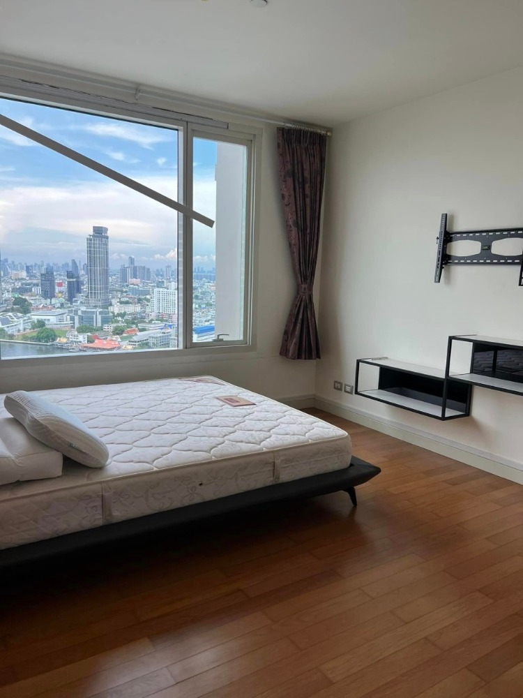 For RentCondoWongwianyai, Charoennakor : WTMJ105 Condo for rent, Watermark Chao Phraya, 28th floor, Building A, river view, 105 sq m., 2 bedrooms, 2 bathrooms, 50,000 baht. 081-904-4692