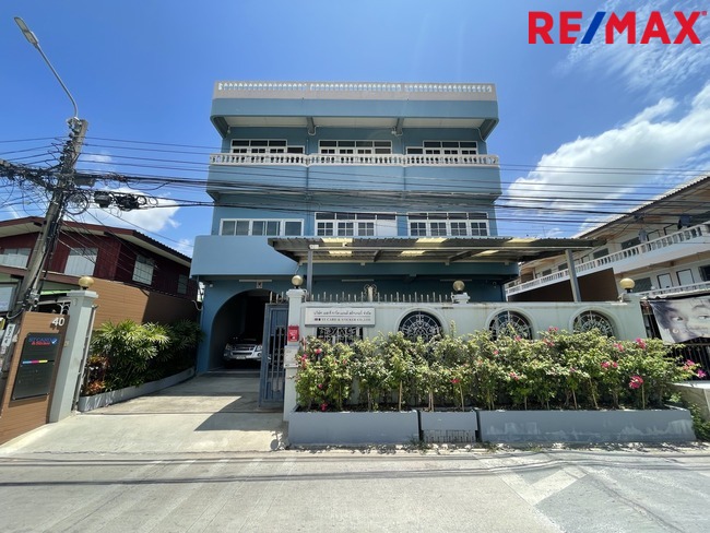 For SaleOfficeBang kae, Phetkasem : 3-story office building for sale with factory and office space, Nong Khaem, Soi Phetkasem 108.