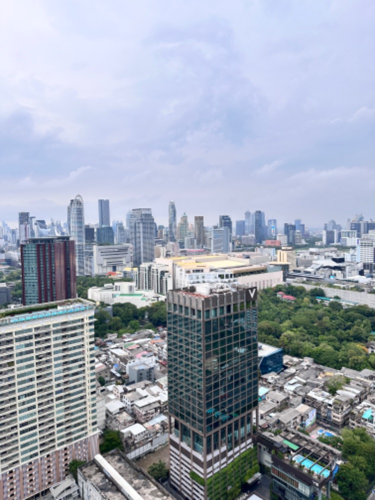 For SaleCondoRatchathewi,Phayathai : Condo for sale Pyne by Sansiri, large size, 2 bedrooms, Duplex, area 76 square meters, ceiling height 8 meters, floors 39-40.