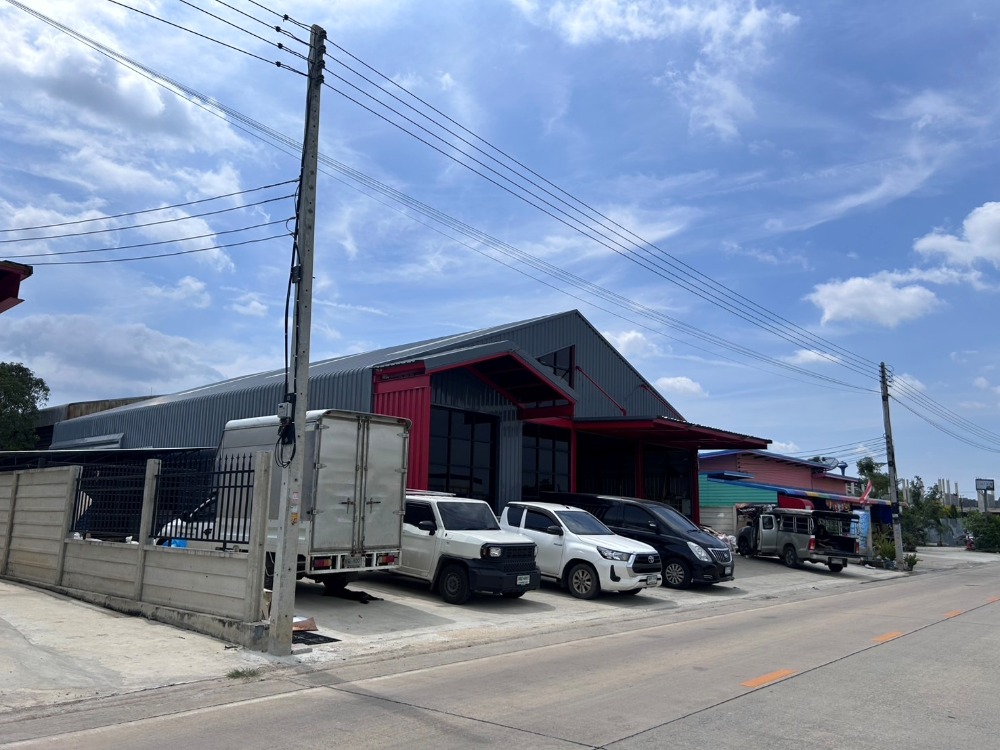 For RentWarehousePathum Thani,Rangsit, Thammasat : Newly built warehouse / luxuriously decorated - complete equipment / self-announced tourism / 3-phase electricity