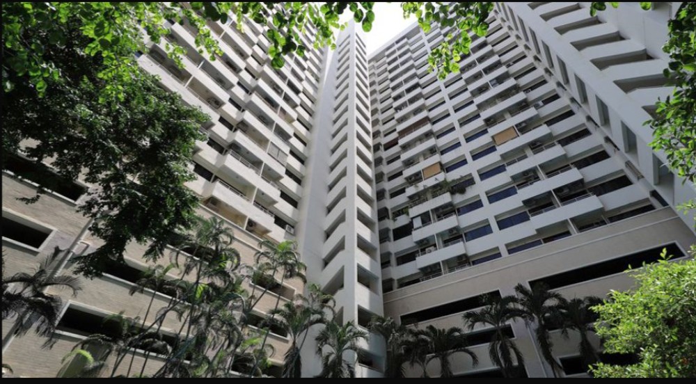 For RentCondoSukhumvit, Asoke, Thonglor : Saranjai Mansion 1B1B 55 sq.m. Hot Deal 19,000