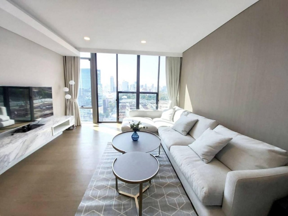 For RentCondoKhlongtoei, Kluaynamthai : ♦ Nice Decoration ♦ 15+ Floor Type 04 | 2 Beds, corner room, 75.00 sq.m | Condo near MRT Queen Sirikit National Convention Centre 2 mins., The PARQ 3 mins.