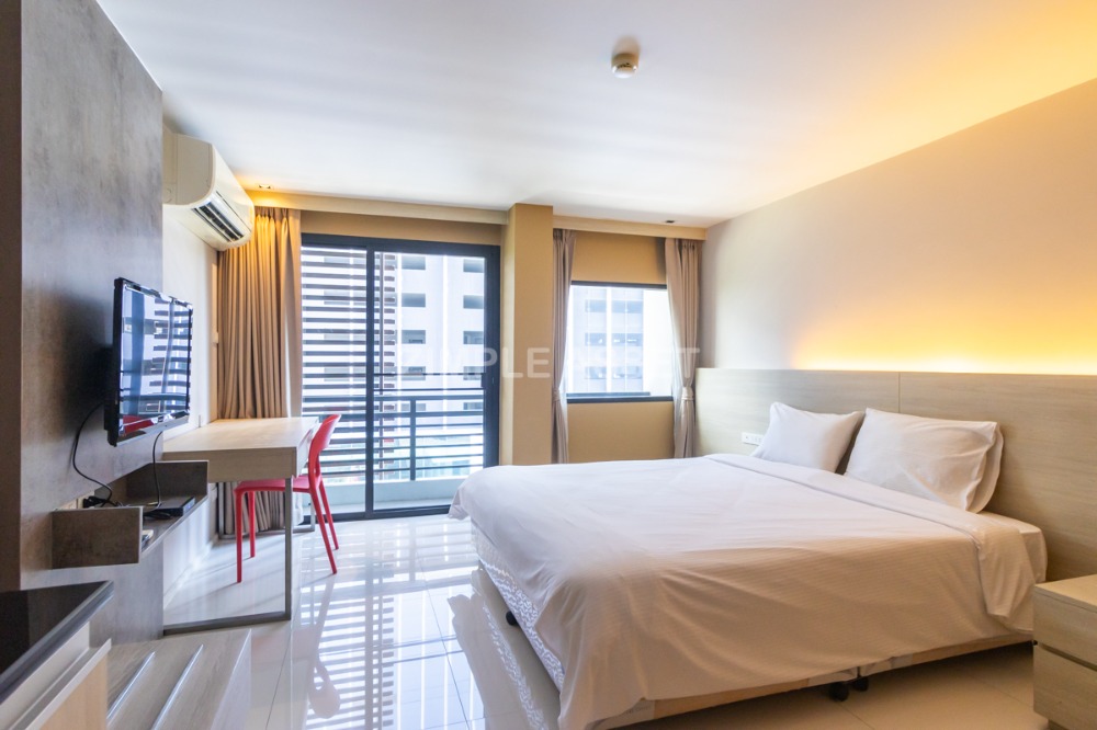 For RentSathorn, Narathiwat : Line @zimple_asset Serviced Apartment in Sathorn Full Furnished,300 m from BRT Arkhan Songkhro,1km from BTS Chong Nonsi