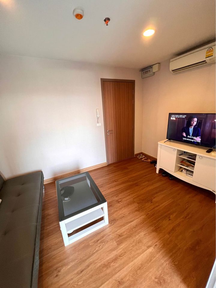 For SaleCondoSathorn, Narathiwat : Property code BH0244 Fuse Chan-Sathorn, room size 33 sq m, 1 bedroom, 1 bathroom, 7th floor.