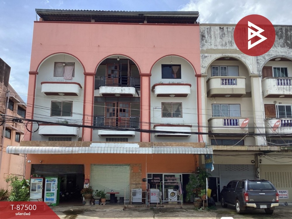 For SaleShophouseNakhon Phanom : Commercial building for sale with rental rooms, 4 floors, 3 units, area 57.1 square meters, in Mueang Nakhon Phanom.