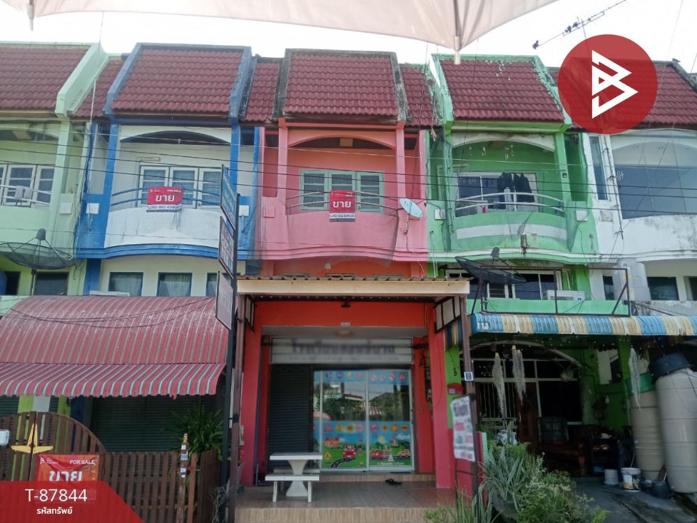 For SaleShophousePathum Thani,Rangsit, Thammasat : Commercial building for sale Ruean Suk Village 1, Thanyaburi, Pathum Thani