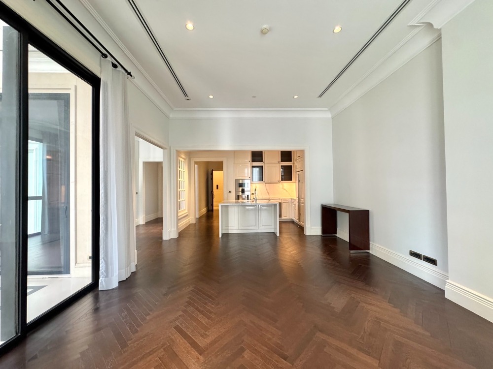 For SaleCondoWitthayu, Chidlom, Langsuan, Ploenchit : ✨️For sell 98 Wireless 3Bed 🔸️Special Price🔸️ Duplex Penthouse Unblock View 250sqm near BTS Phloen Chit