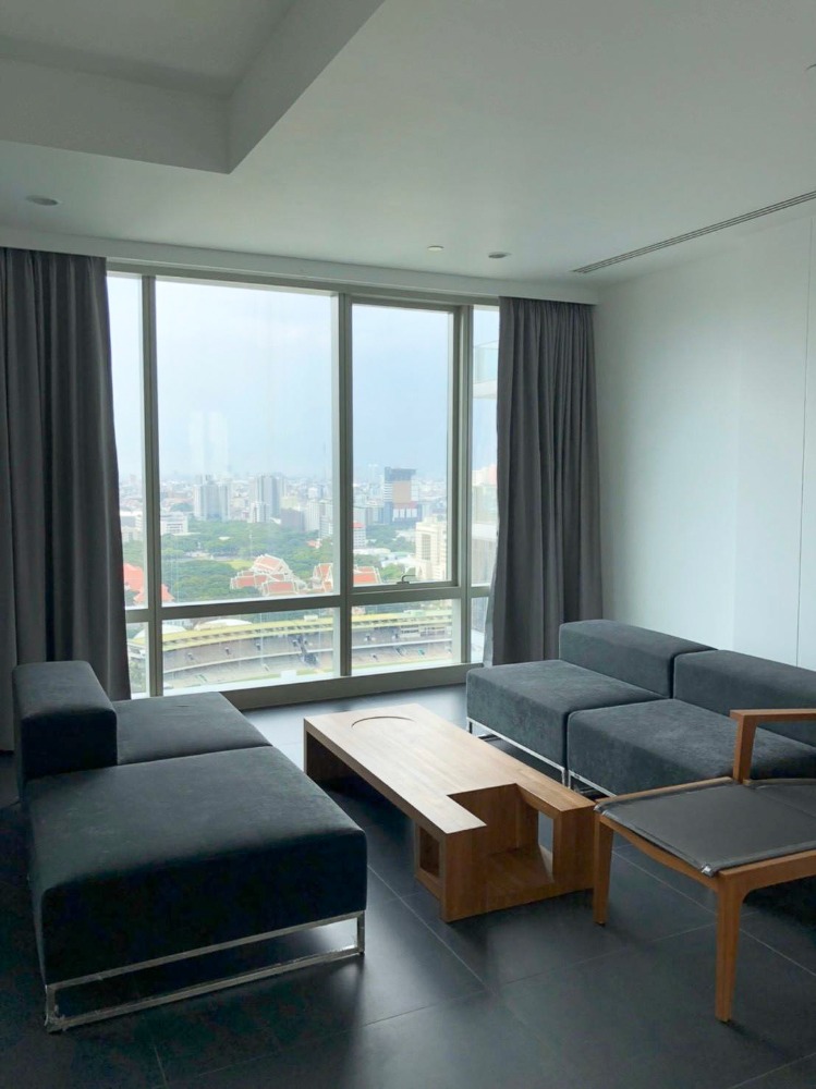 For SaleCondoWitthayu, Chidlom, Langsuan, Ploenchit : ❖ High Floor ❖ 30+ floor, Lumphini Park view | 2 beds 127.00 sq.m. | near Lumphini Park 1 mins, Velaa Sindhorn Village 3 mins, MRT Si Lom station 3 mins