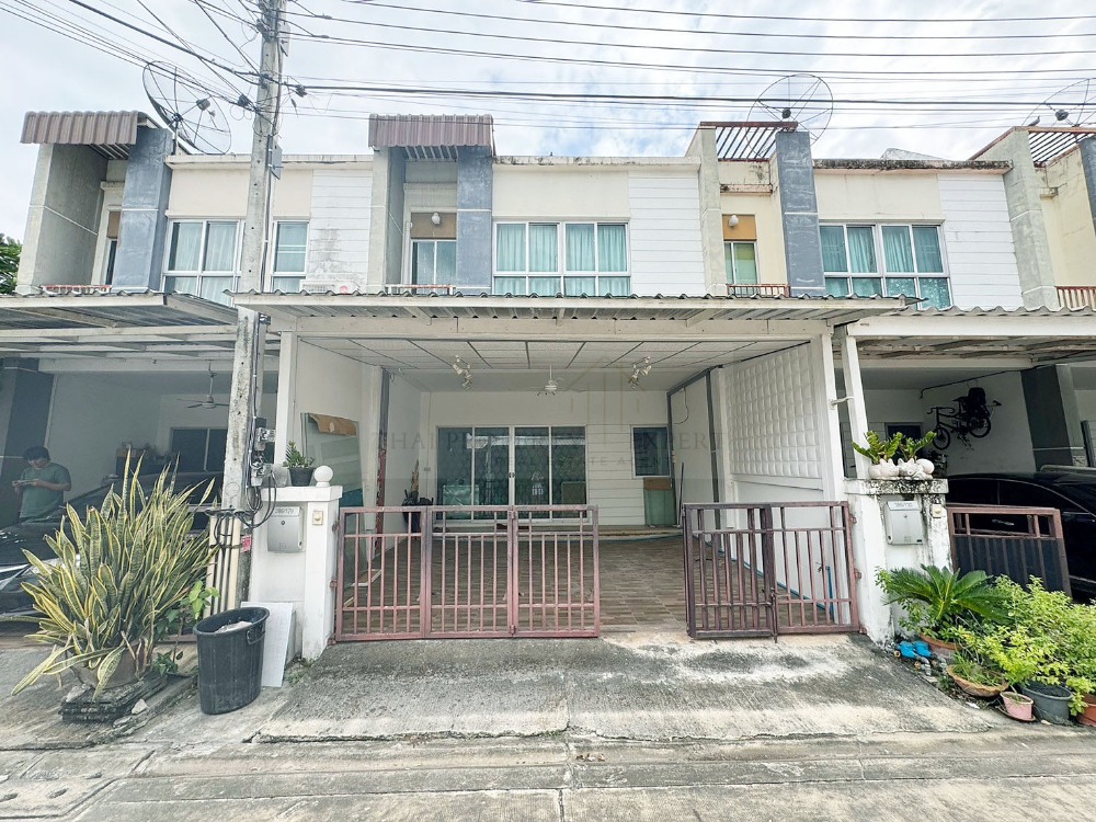 For SaleTownhomeLadkrabang, Suwannaphum Airport : 3 Bedroom Townhouse For Sale In Nara Town Wongwaen – Bangna – Near Mega Bangna