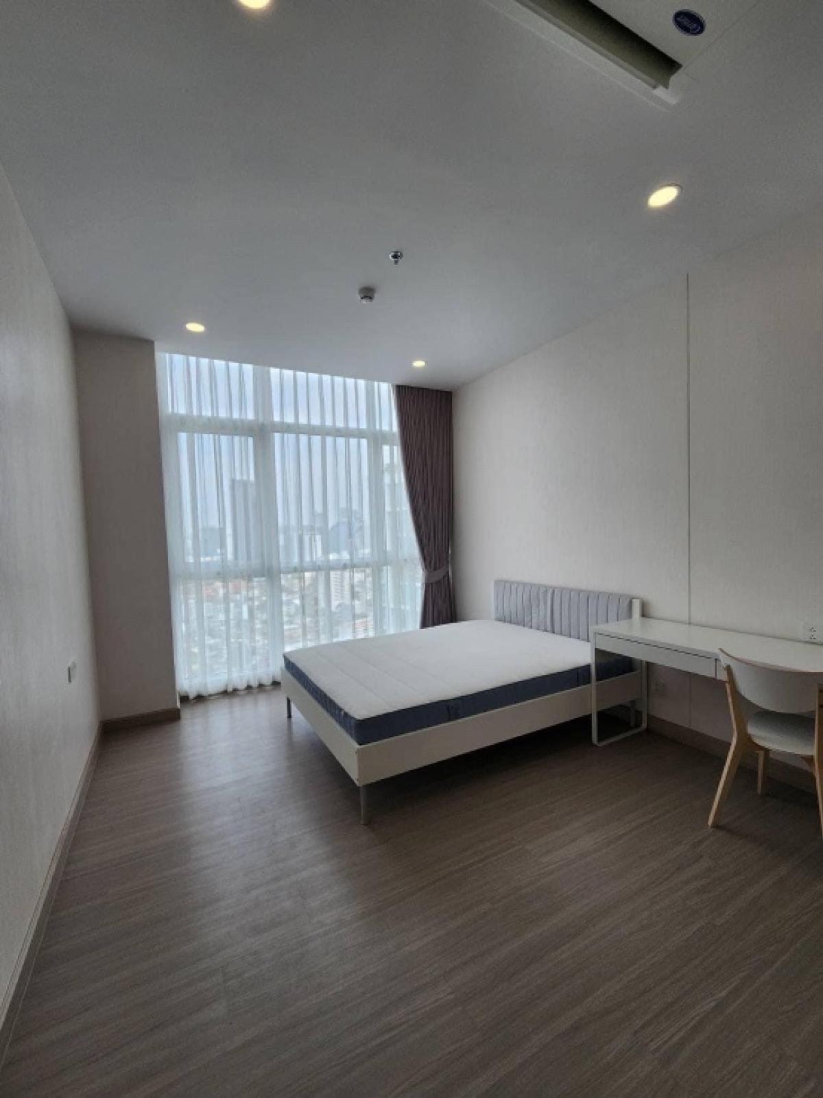 For RentCondoSiam Paragon ,Chulalongkorn,Samyan : 📍Supalai Premier Si Phraya-Samyan, new room, no one has lived in it yet.