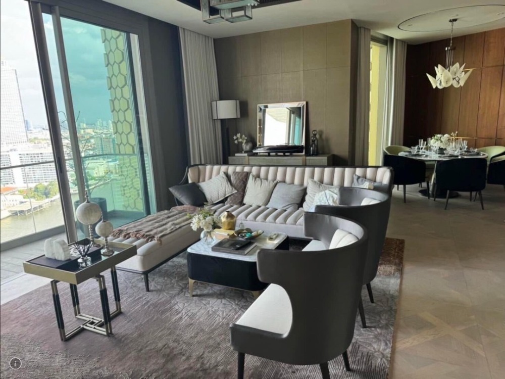 For SaleCondoWongwianyai, Charoennakor : LTHC10514–The Residences at Mandarin Oriental FOR SALE 3 beds 4 baths size 223 Sq.m. Near BTS Klong San station ONLY 170Mb