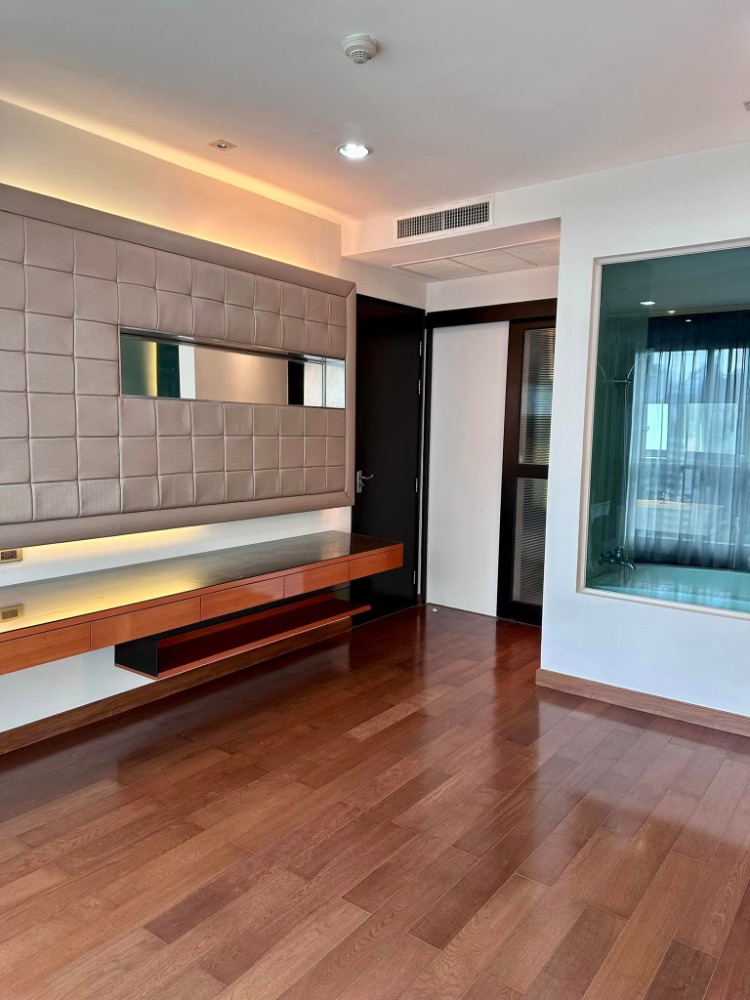 For SaleCondoWitthayu, Chidlom, Langsuan, Ploenchit : Property code BH0280 The Address Chidlom, room size 79.34 sq m, 2 bedrooms, 2 bathrooms, 16th floor.