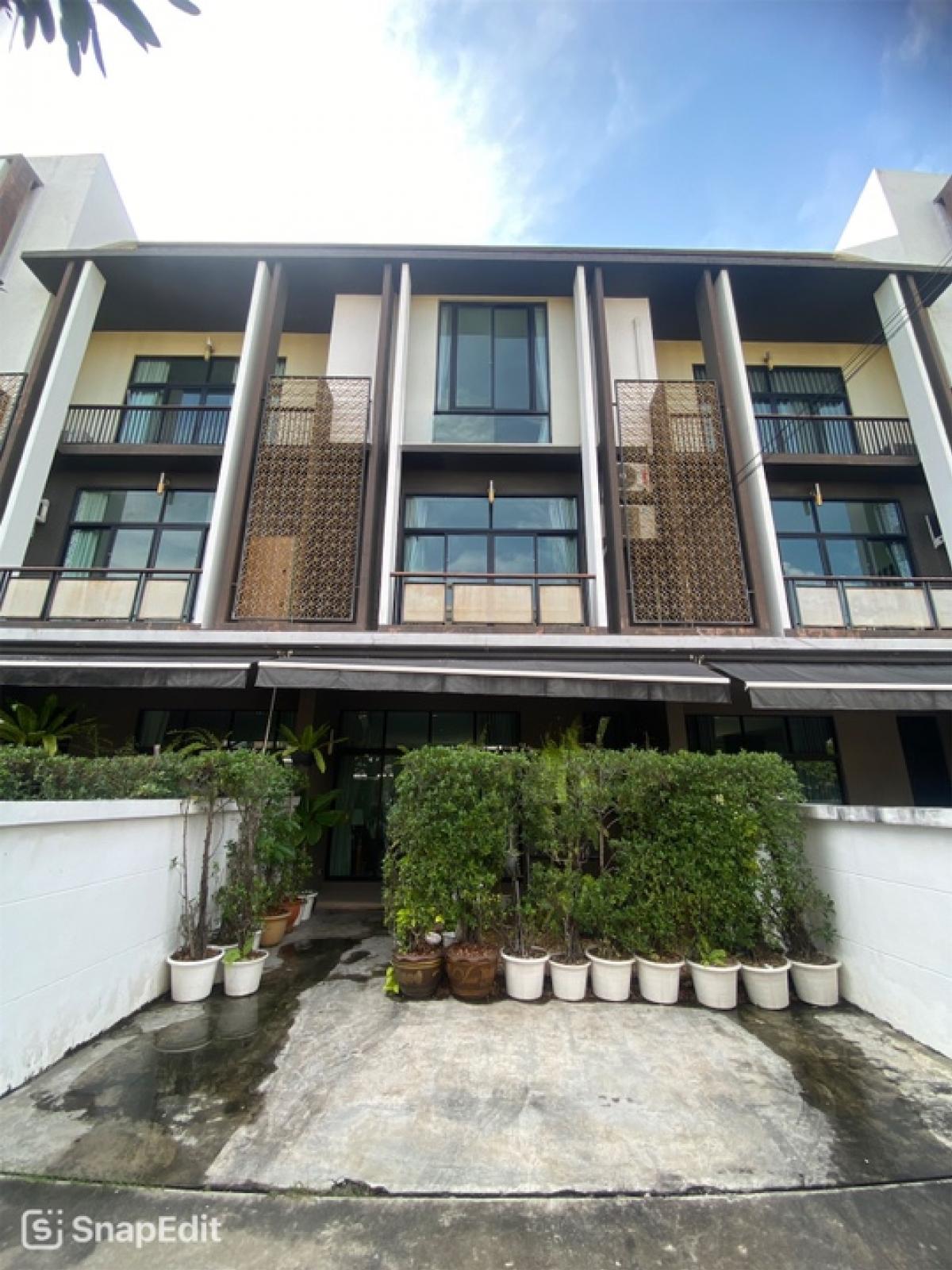 For RentTownhouseBang Sue, Wong Sawang, Tao Pun : Townhome/Home office for rent, Flora Wongsawang project