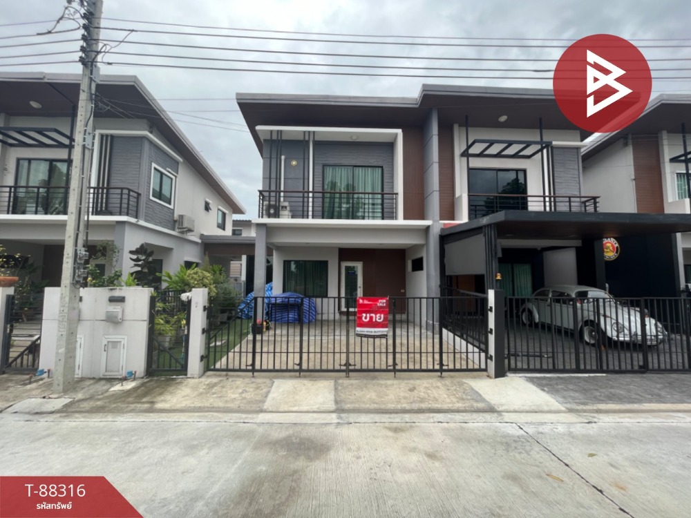 For SaleHouseSamut Prakan,Samrong : Semi-detached house for sale, Naturera Trend Village, Srinakarin, Bang Mueang, Samut Prakan.