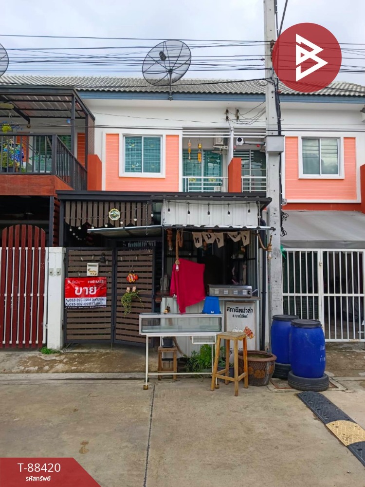 For SaleTownhouseSamut Prakan,Samrong : Townhouse for sale Kittinakorn Town Green Village, Bang Bo, Samut Prakan