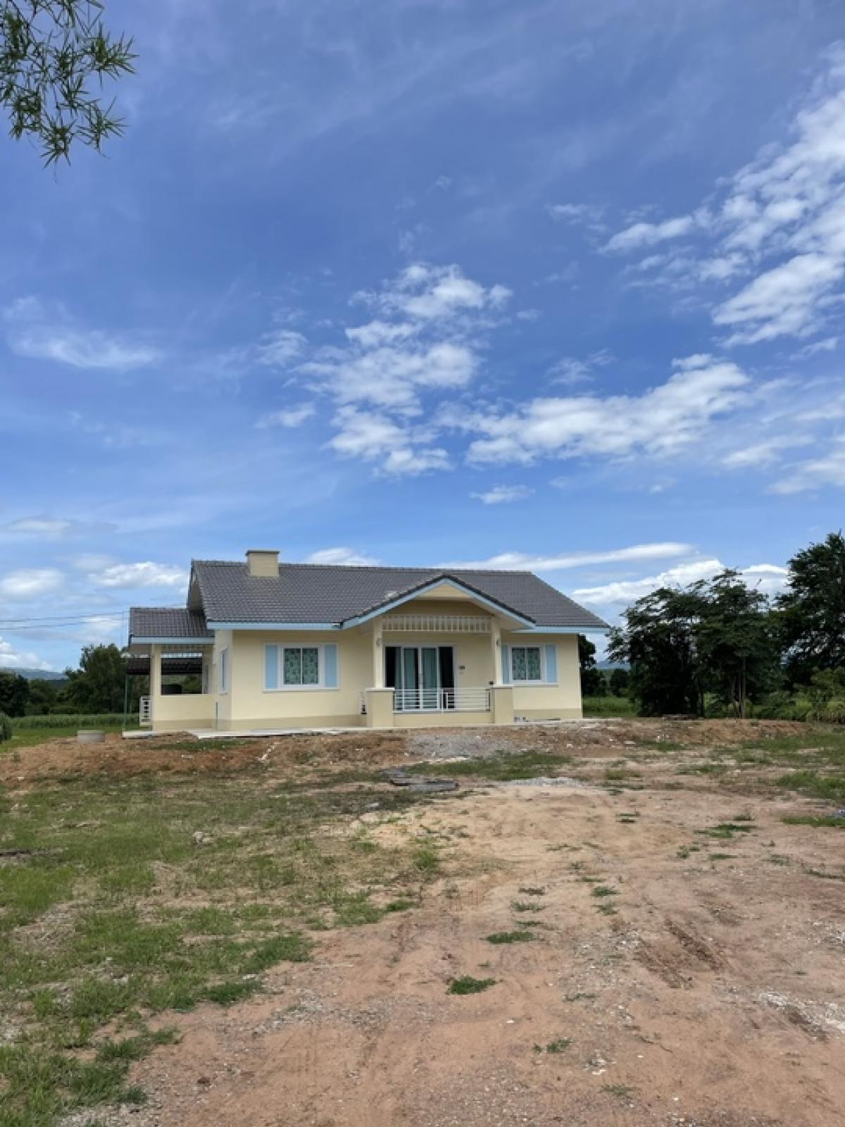 For SaleHouseChaiyaphum : Single-storey detached house for sale, size 144 sq m, on 2 rai of land, Chaiyaphum Province.