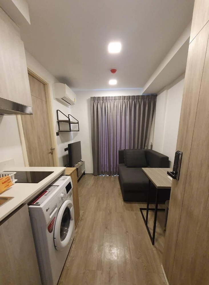 For RentCondoAri,Anusaowaree : ★ Na Veera Phahol-Ari ★ 26 sq m., 5th floor (1 bedroom, 1 bathroom), ★ near AIS Building 2 ,ESV Tower ,La Villa Ari ★Shuttle service to BTS station ★Many amenities★ Complete electrical appliances