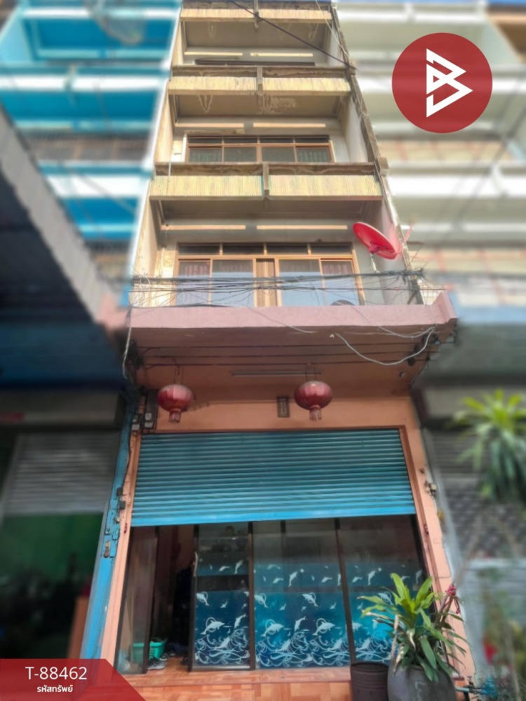 For SaleShophouseSamut Prakan,Samrong : Commercial building for sale, 4 floors, Sukhumvit Road 113, area 14 sq m, Samrong Nuea, Samut Prakan.