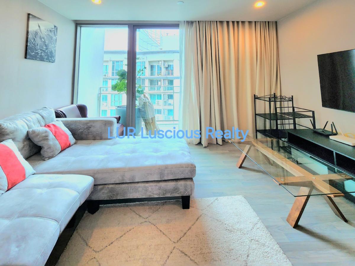 For RentCondoOnnut, Udomsuk : The Room Sukhumvit 69 for Rent 2 bedsให้เช่า คอนโด เดอะรูม สุขุมวิท 69ใกล้รถไฟฟ้า เดิน 3 นาทีถึง2 นอน 2 น้ำ84 ตร.ม.ชั้น 27วิว ทิศ เหนือ 2beds 2baths16th floorEast view84 sq.m.27 th floorRent 49,000Please inboxorLine id : smithbt#TheRoo