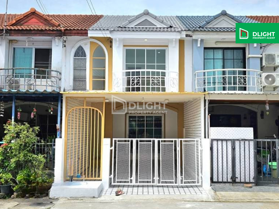 For SaleTownhouseNonthaburi, Bang Yai, Bangbuathong : Townhouse Sirarom Baan Kluai Sai Noi, 16 sq m, 2 bedrooms, 2 bathrooms, price 1.49 million baht, renovated, beautifully decorated. Ready to move in