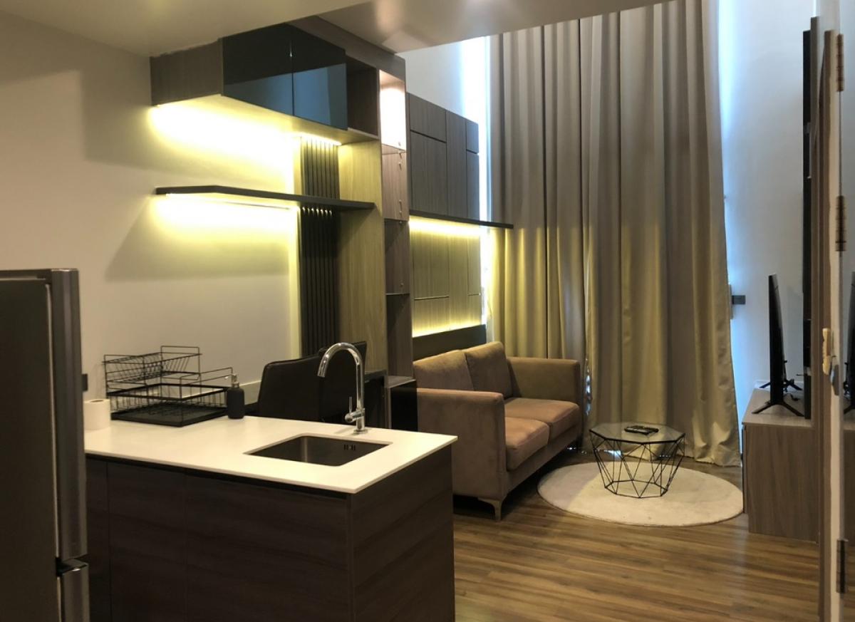 For SaleCondoSukhumvit, Asoke, Thonglor : Duplex. Built-in, ready to move in, 129,000 THBV per square meter, 6 meters high, clear.