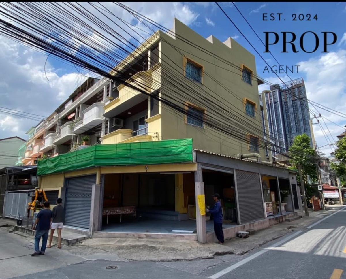 For SaleShop HouseOnnut, Udomsuk : Commercial Building 4 Storeys at Sukhumvit 64 (Punnawithi)