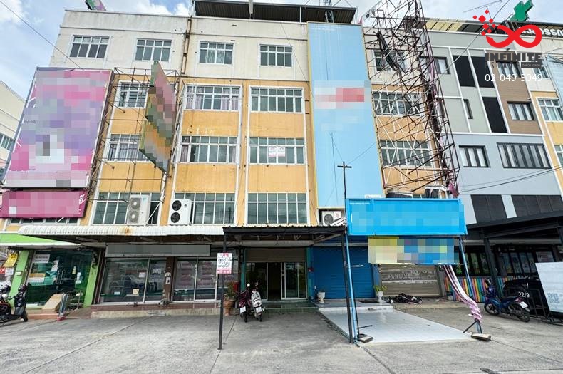 For SaleShophousePathum Thani,Rangsit, Thammasat : Commercial building for sale, 4.5 floors, 23.40 square meters, Soi Lam Luk Ka 11, Lam Luk Ka Road.