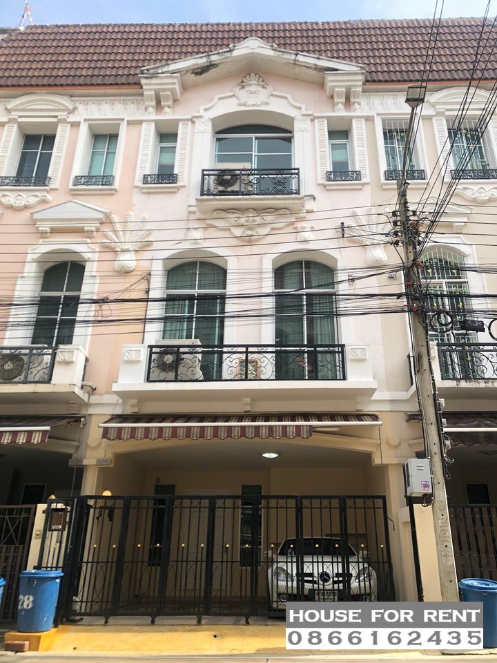 For RentTownhouseKasetsart, Ratchayothin : Baan Klang Muang Monte Carlo (Ratchavipha), 3 bedrooms, 4 bathrooms, fully furnished, parking for 3 cars 💥💥House for rent only 25,000 baht/month💥💥 Rental price includes common fees. No need to pay extra, 1 month in advance, 2 months warranty.