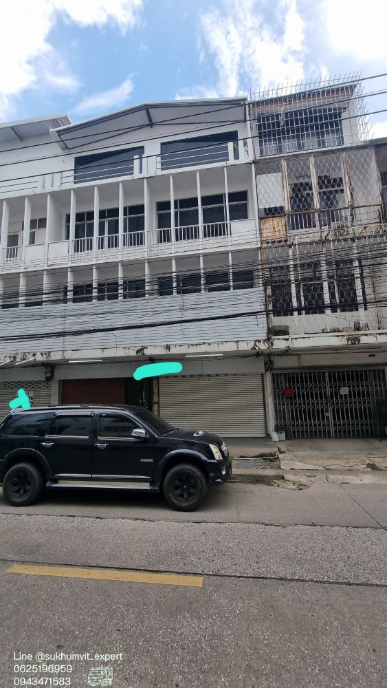 For RentRetailOnnut, Udomsuk : Phra Khanong Preedee, building for rent, 1st floor, accepting all legal businesses, formerly a traditional Thai medicine clinic