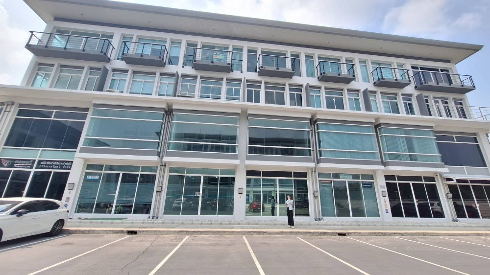 For RentHome OfficeLadkrabang, Suwannaphum Airport : Business and Residential Space Combined! Home Office for Rent at HCape Bizplus