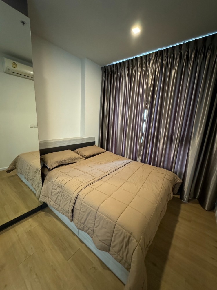 For RentCondoSriracha Laem Chabang Ban Bueng : Condo for rent: Notting Hill, Laem Chabang-Sri Racha, fully furnished, Thai Oil view, very nice to live in.