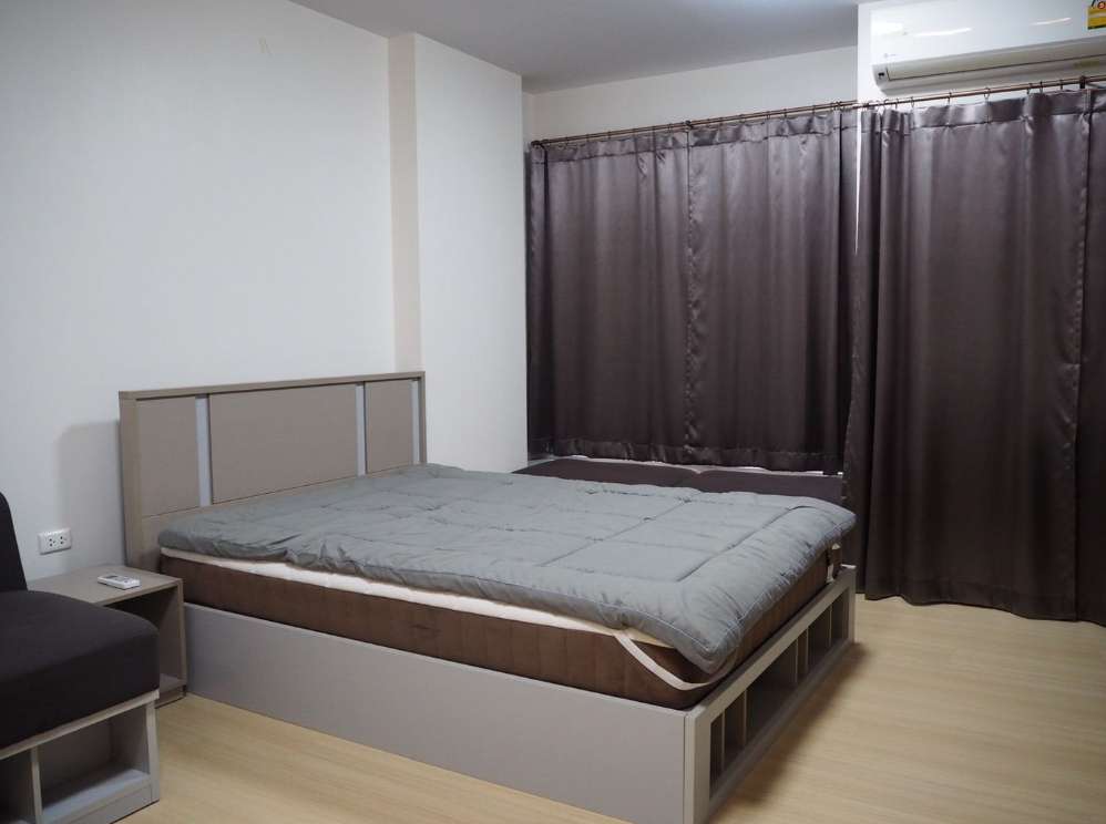 For SaleCondoRama9, Petchburi, RCA : Condo for sale, Supalai Veranda Rama 9, location near the BTS, with free gifts (S4364)