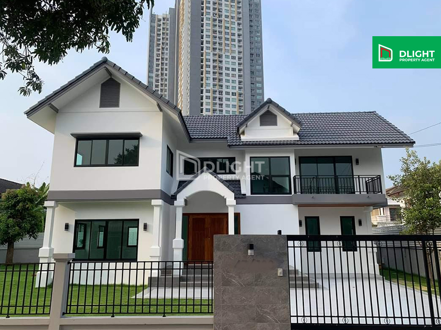 For SaleHouseNonthaburi, Bang Yai, Bangbuathong : Single house for sale, Krisada Nakhon Village, Project 10, area 108 sq m, 340 sq m, 4 bedrooms, 4 bathrooms, price 12.5 million baht, beautifully decorated, good location, ready to move in.