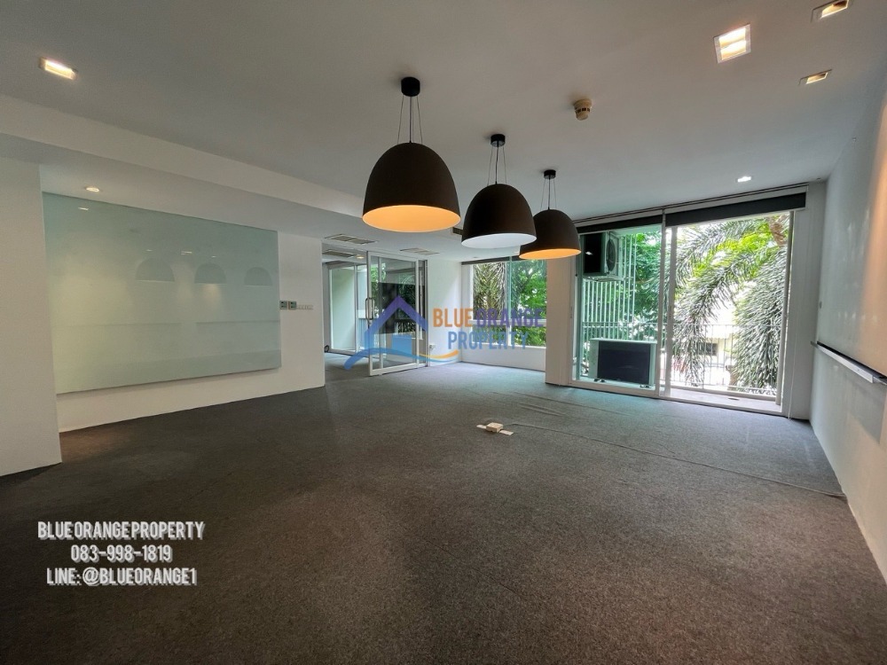 For RentOfficeSukhumvit, Asoke, Thonglor : Office for rent Ekkamai