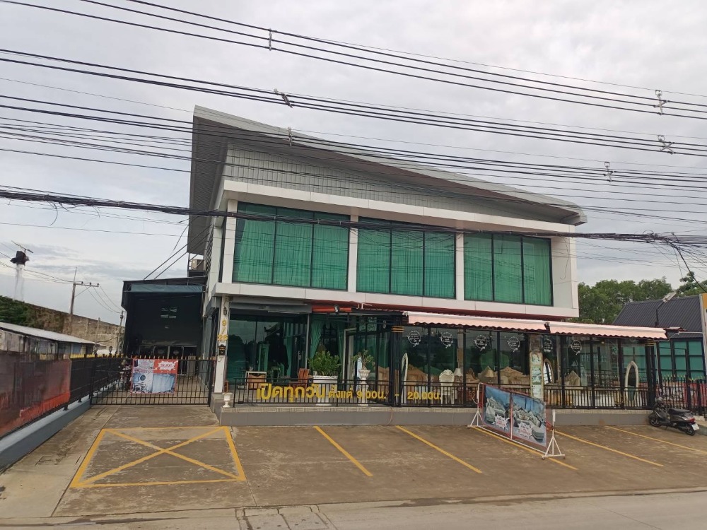 For SaleShowroomPathum Thani,Rangsit, Thammasat : Showroom, warehouse with staff housing