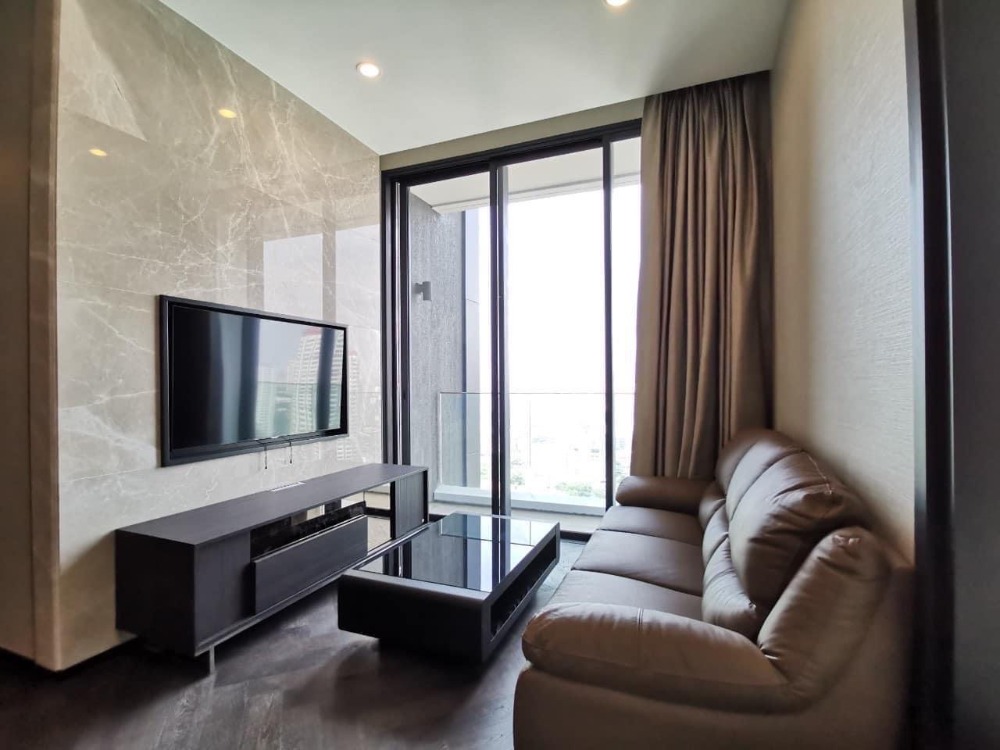 For RentCondoSukhumvit, Asoke, Thonglor : THE ESSE Sukhumvit 36 ​​(The Esse Sukhumvit 36) | BTS Thonglor | Rare 2 bedroom room Luxurious project Next to BTS Thonglor 0 meters.