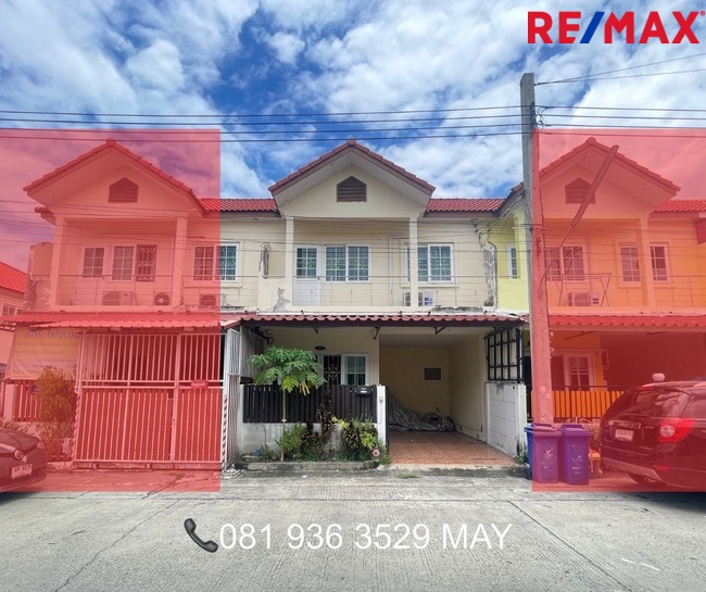 For SaleTownhouseBangna, Bearing, Lasalle : House for sale Theparak Soi Mangkorn Khandee Fueangfa Village 17 Phase 2, house next to main road. Enter and exit Soi Khachonwit, Phraeksa, Bang Phli, Samut Prakan.