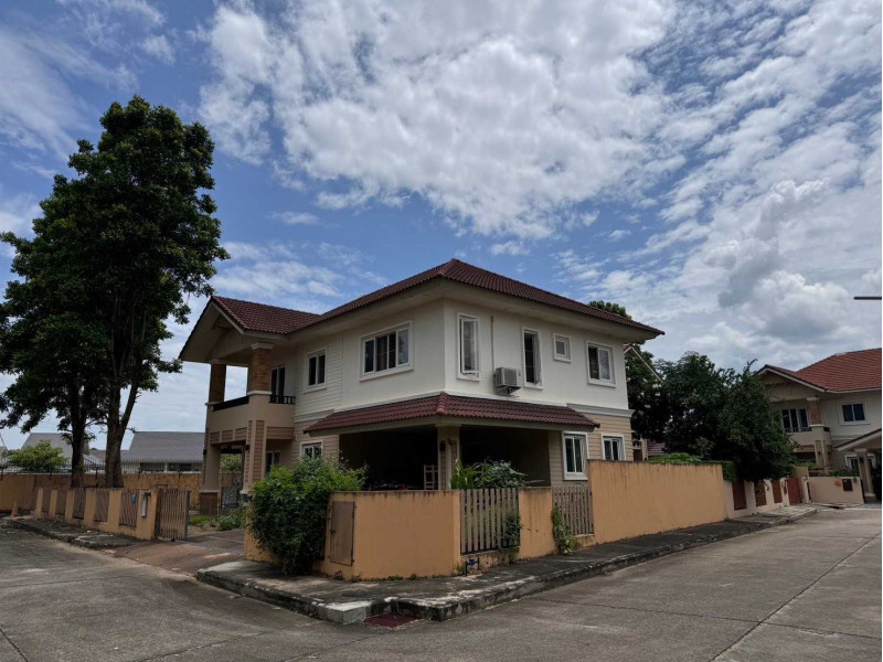 For SaleHouseChiang Mai : House for sale , Sansaran Project, Hang Dong District, Chiang Mai Province.